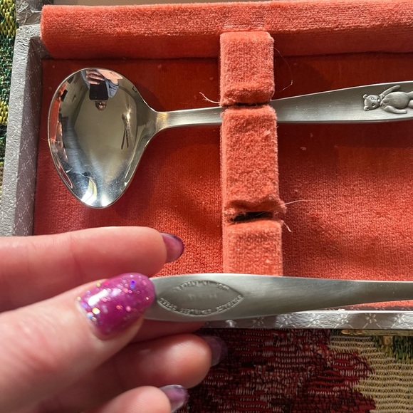 Vintage Stainless Steel baby spoon and food pusher set - Picture 4 of 8